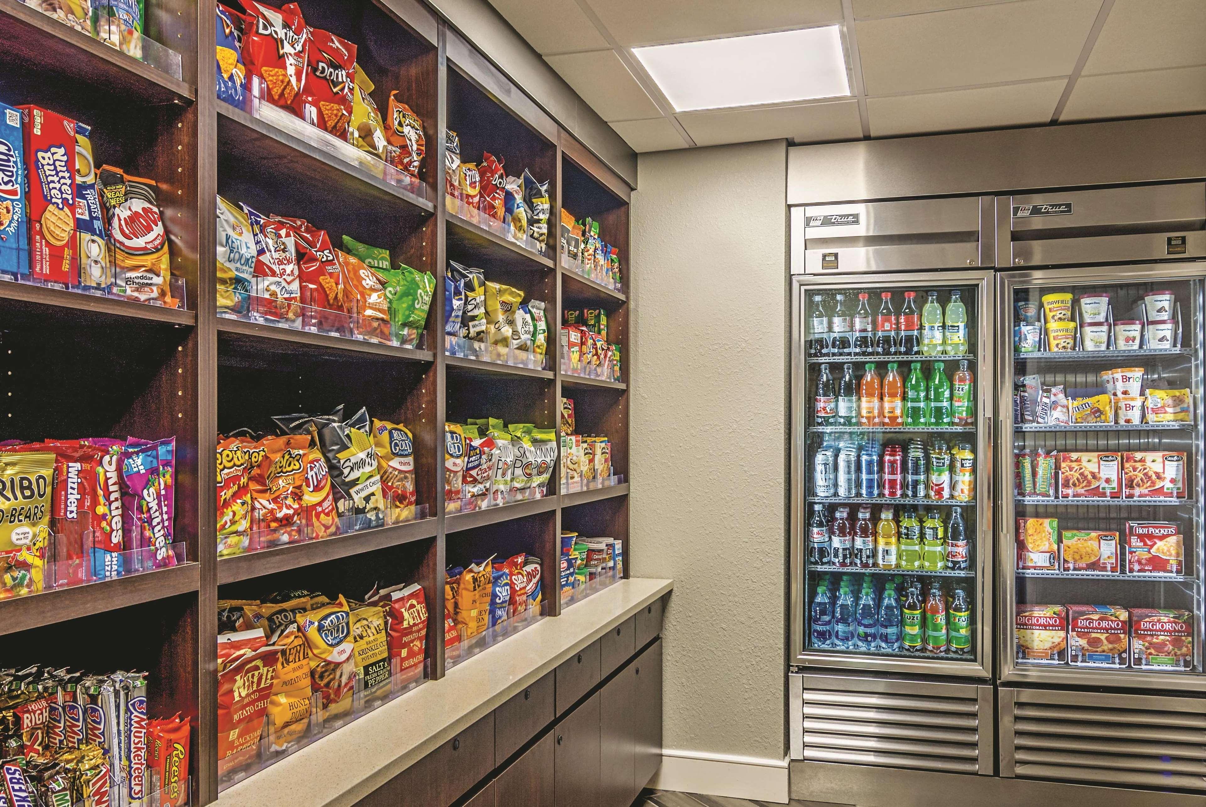 亚特兰大普瑞米特医疗中心拉金塔套房酒店 桑迪斯普林斯 外观 照片